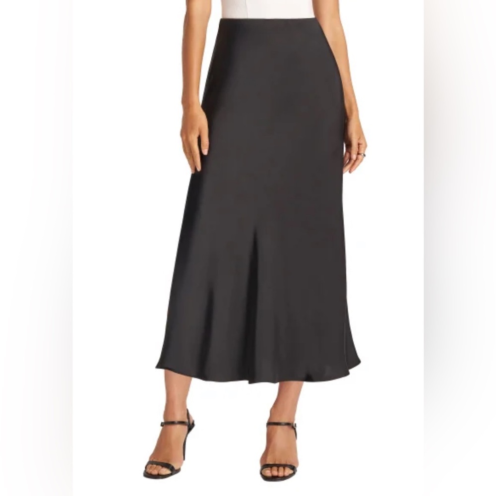 ✨ Matty M Satin Slip Skirt – NWT – XL